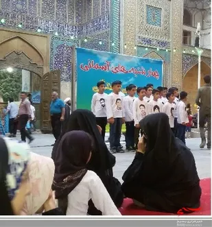ششمین دورهمی خانوادگی در گذر فرهنگی مذهبی چهار باغ اصفهان برگزار شد