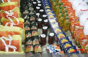 توزیع 200 بسته حمایتی و بهداشتی بین نیازمندان لالجین