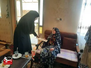 دیدار صمیمی بسیجیان حوزه بسیج خواهران نرجس خاتون (س) با یادگاران روستای شترک