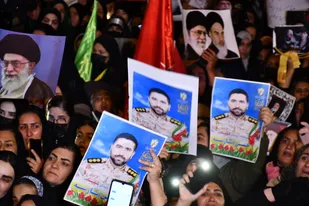 استقبال باشکوه از پیکر مطهر شهید پارسه در یاسوج +(فیلم)