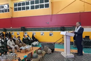 برگزاری یادواره شهدای دانش آموز حرم شاهچراغ (ع) در دبیرستان شاهد همدان