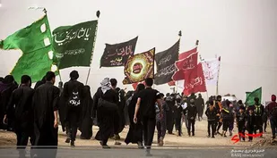 ما ملت امام حسینیم/دنیا و تعلقاتش در برابر یکی شدن ما حقیر است