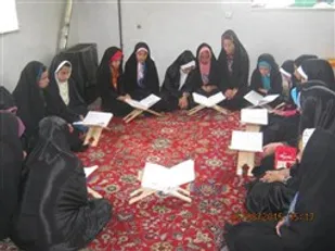 برگزاری برنامه قرآنی به یاد شهدا در حوزه حضرت معصومه (س) صالح آباد