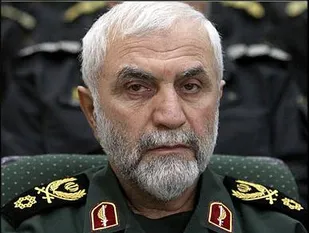 حاج حسین همدانی سردار حماسه و ایثار آسمانی شد