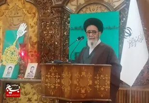 نقش رسانه ها در انعکاس رشادت های دفاع مقدس ستودنی است