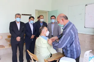 واکسیناسیون کارکنان و اعضای هیات علمی دانشگاه فرهنگیان استان قزوین