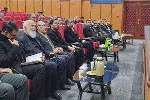 مراسم شب شعر آئینی حماسه فاطمی در زاهدان برگزار شد