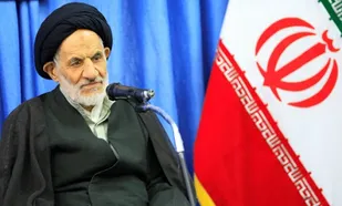 نظارت بر تامین و توزیع کالاهای اساسی باعث کاهش التهاب در جامعه می شود
