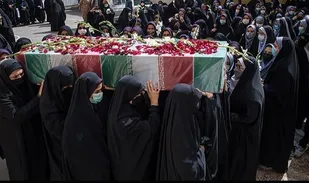 آموزشگاه&zwnj;های متوسطه شهرستان مهریز میزبان شهید گمنام
