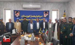 دیدار سران عشایر شهرستان با فرمانده سپاه شهرستان به مناسبت سال روز تاسیس سپاه