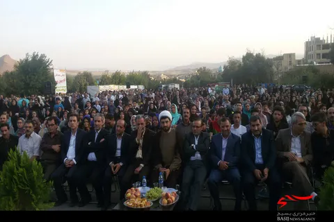 آئین اختتامیه جشن ملی مبل و منبت جشنواره شیره‌پزی در ملایر