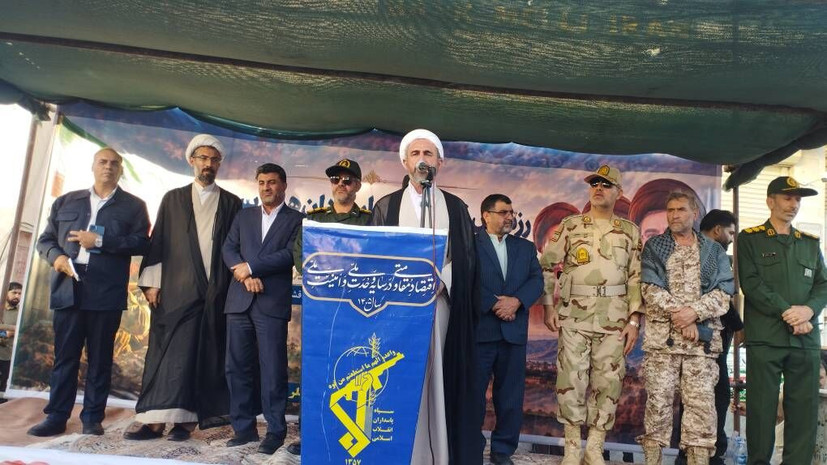 امام‌جمعه ایلام: ایستادگی مردم و نیروهای مسلح توطئه‌ها را ناکام گذاشت