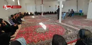 آموزش خیاطی در روستای دهصحرا