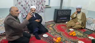 ایثار و جانفشانی شهدا ضامن اتحاد در جمهوری اسلامی است