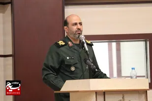 در&zwnj;های شهادت همچنان باز است/باید بستر انتقال تجربیات پیشکسوتان دفاع مقدس به نسل جدید پاسداران فراهم شود