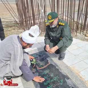 تجدید میثاق مسولان شهرستان میامی با شهدا به مناسبت هفته کارگر