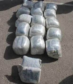 کشف ۴۶۶کیلو گرم تریاک در عملیات مشترک پلیس