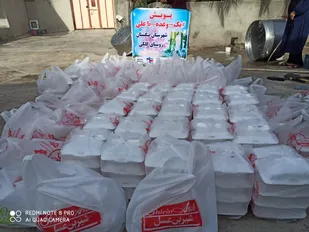 اطعام عید گروه جهادی شهید زین الدین 3500پرس غدا توزیع گشت