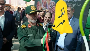آغاز سال تحصیلی جدید و زنگ مهر در دبیرستان دخترانه دکتر جوادی یزد
