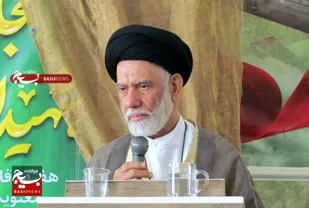 تجلیل از رزمندگان و پیشکسوتان دفاع مقدس وظیفه همگانی است