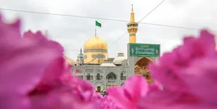 ویژه برنامه&zwnj;های شب و روز ولادت حضرت رضا(ع) در حرم رضوی اعلام شد/ سخنرانی آیت الله رییسی ساعت ۱۸ در صحن پیامبر اعظم(ص)