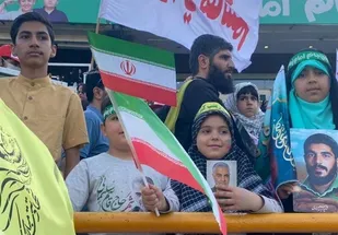 اجتماع بزرگ خانوادگی &laquo;سلام فرمانده&raquo; دهه هشتادی و نودی های البرزی در ورزشگاه انقلاب کرج