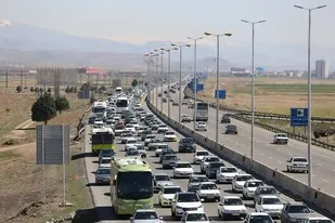 تردد بیش از ۹ میلیون و ۱۸۳ هزار خودرو در راه&zwnj;های استان قزوین

&nbsp;