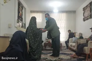 دیدار دانش آموزان بسیجی ملایر با خانواده شهید &laquo;ابراهیم خانی&raquo;