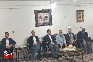 دیدار جمعی از مسئولین با خانواده&zwnj;های معظم شهدا و جانبازان در کبودراهنگ+تصاویر