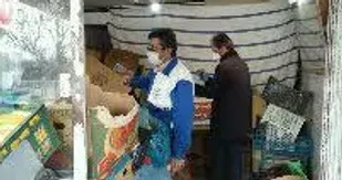 آموزش و بازرسی کسبه خوانسار در راستای رعایت نکات بهداشتی توسط بسیج