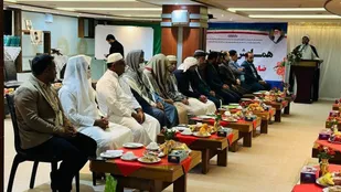 حضور علمای برجسته اهل سنت هرمزگان &zwnj;در همایش "وحدت ضامن امنیت"