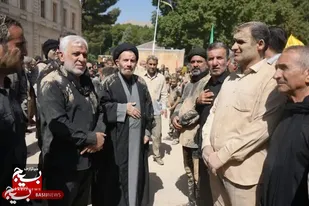 حضور نماینده ولی فقیه در استان لرستان و استاندار در خیل عاشقان حسینی
