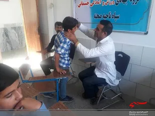 فعالیت گروه جهادی به همت سپاه ناحیه صحنه