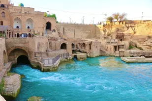 میراث فرهنگی طرح&zwnj;های سرمایه&zwnj;گذاری گردشگری برای شوشتر تدوین کند