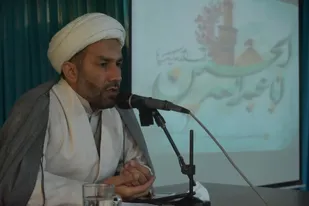 سپاه برای حفظ دستاوردهای انقلاب اسلامی گام بر می دارد/الگوی پاسداران و بسیجیان مکتب عاشوراست