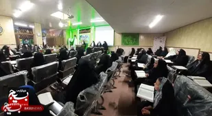طنین آیات وحی از طرقبه تا سنگاپور/محفل قرآنی بانوان، پیوند قلوب در ضیافت الهی+فیلم+عکس