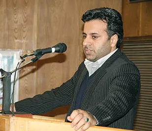 وزیر هزار میلیاردی، فیش&zwnj;های نجومی را مسئله&zwnj;ای عادی می&zwnj;داند