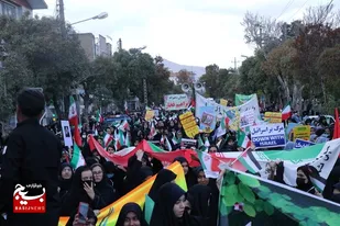 یوم&zwnj;الله ۱۳ آبان در دیارآفتاب/ صبح پیروزی نزدیک است