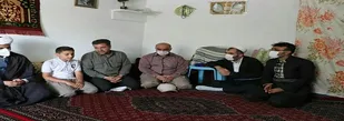 دیدار و سرکشی فرمانده سپاه و نماینده، ولی فقیه در سپاه شهرستان سروآباد با خانواده&zwnj;های معظم شهیدان جمال کریمی و محمد کرمی