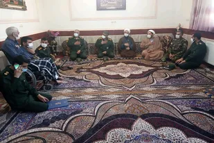 جانبازان شهدای زنده هستند