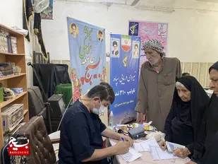 ویزیت و داروی رایگان به همت پزشکان جهادی در بندر امام خمینی (ره)