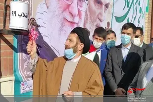 نواخته شدن زنگ انقلاب اسلامی در مدارس لرستان