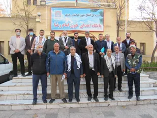 نذر خون توسط پیشکسوتان بسیج ناحیه عمار