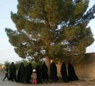 در آستانه هفته عفاف و حجاب با هدف ترویج پوشش کامل اسلامی