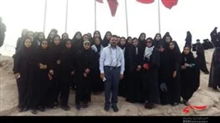 اردوی راهیان نور غرب کشور دانش آموزی خواهران دهاقان برگزار شد