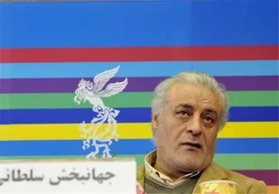 دولت با کسر بودجه صدا و سیما به زندگی بازیگران آسیب وارد کرد/ کارکردن با اسپانسر هنر و هنرمند را کاسب می کند
