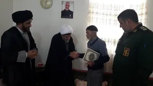 دیدار حجت&zwnj;الاسلام نوروزی با خانواده شهید ابراهیمی مقدم