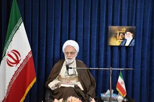 تبیین دستاوردهای انقلاب؛ مهمترین تکلیف حوزه&zwnj;های علمیه در دهه فجر