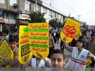 راهپیمایی۱۳ آبان بهشهر در قاب دوربین بسیج
