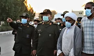 بازدید سردار سلیمانی از قرارگاه&zwnj;های تحول محلات بندرعباس